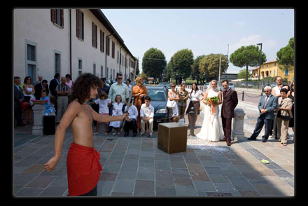 Samuele Farina durante lo spettacolo.